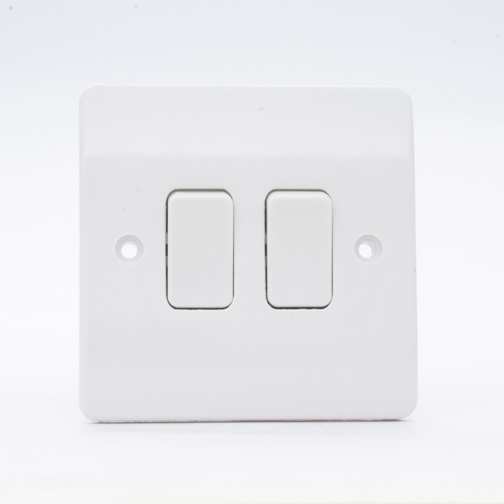 MK Logic Plus K4872WHI, 10A Twin 2 Way Plate Switch